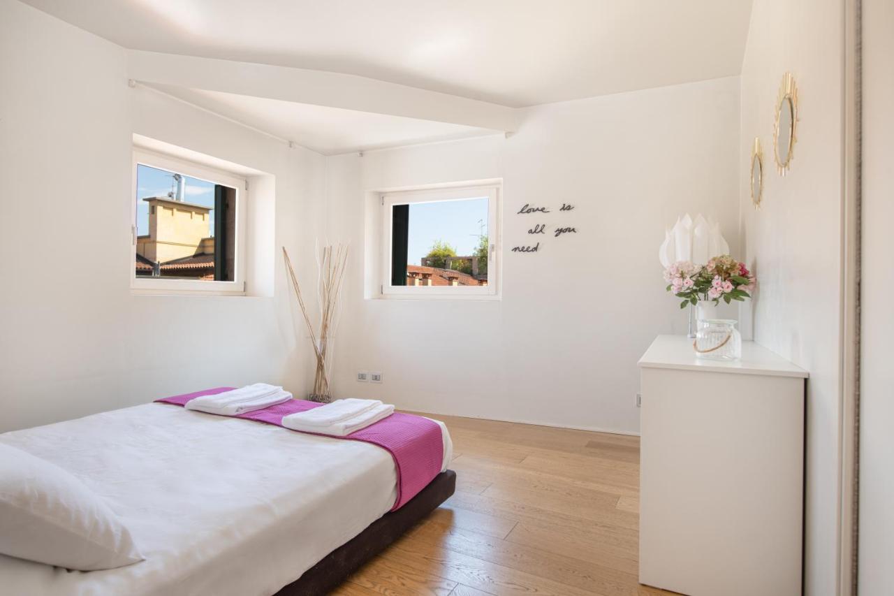 Stunning Top Floor Flat In The Heart Of Verona Dış mekan fotoğraf