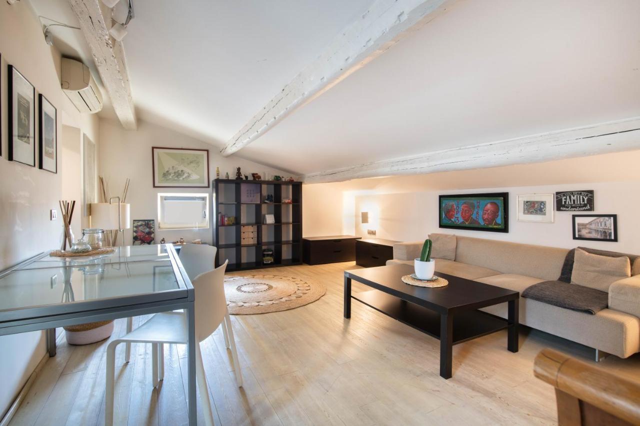 Stunning Top Floor Flat In The Heart Of Verona Dış mekan fotoğraf